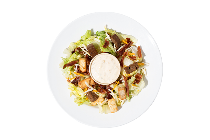Au Coq/Benny - Salade jardinière avec poulet/Garden salad with chicken